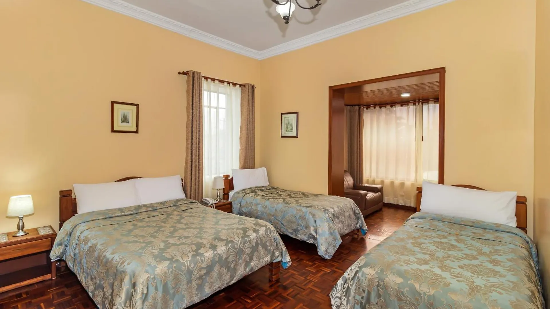 Hotel La Cartuja Quito