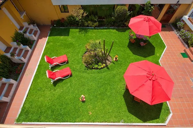 ****  Hotel La Cartuja Quito Ekvádor