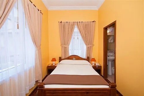 Hotel La Cartuja Quito 4*,  Ecuador