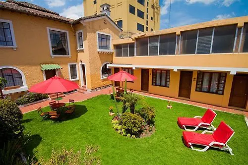 Hotel La Cartuja Quito 4*,